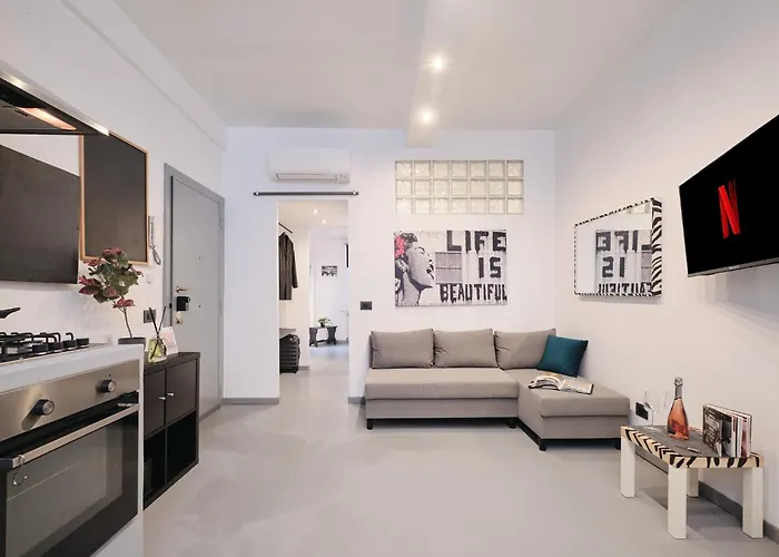Vatican Charming Retreat By Ndp Rent